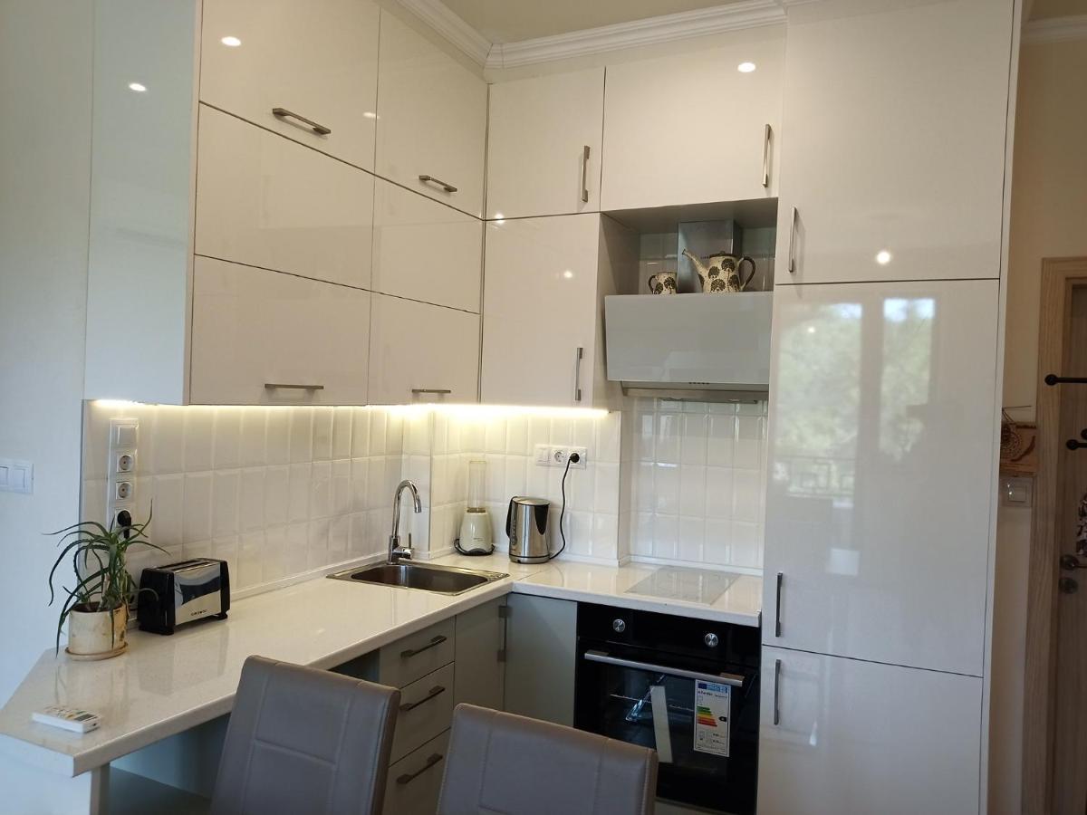 וארנה Sea Garden Apartment מראה חיצוני תמונה