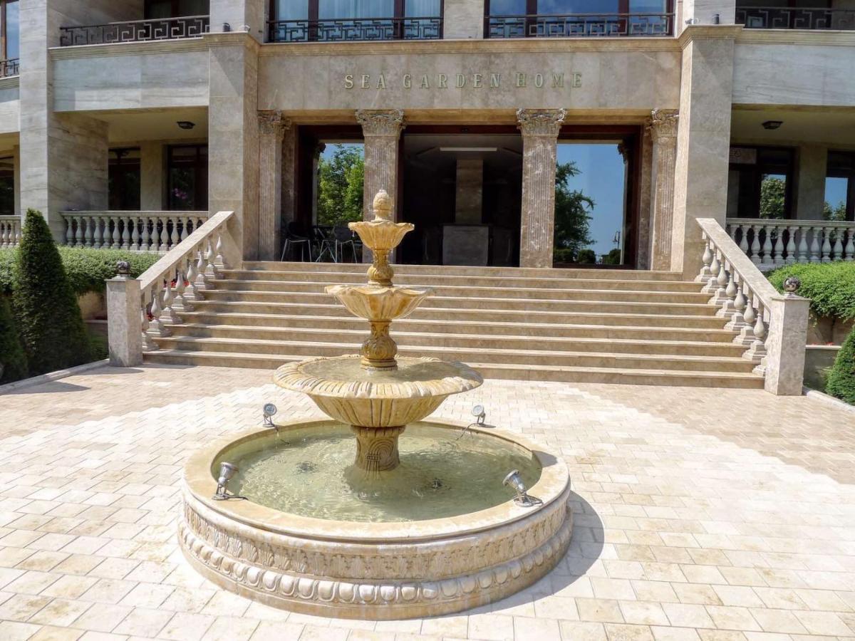 וארנה Sea Garden Apartment מראה חיצוני תמונה