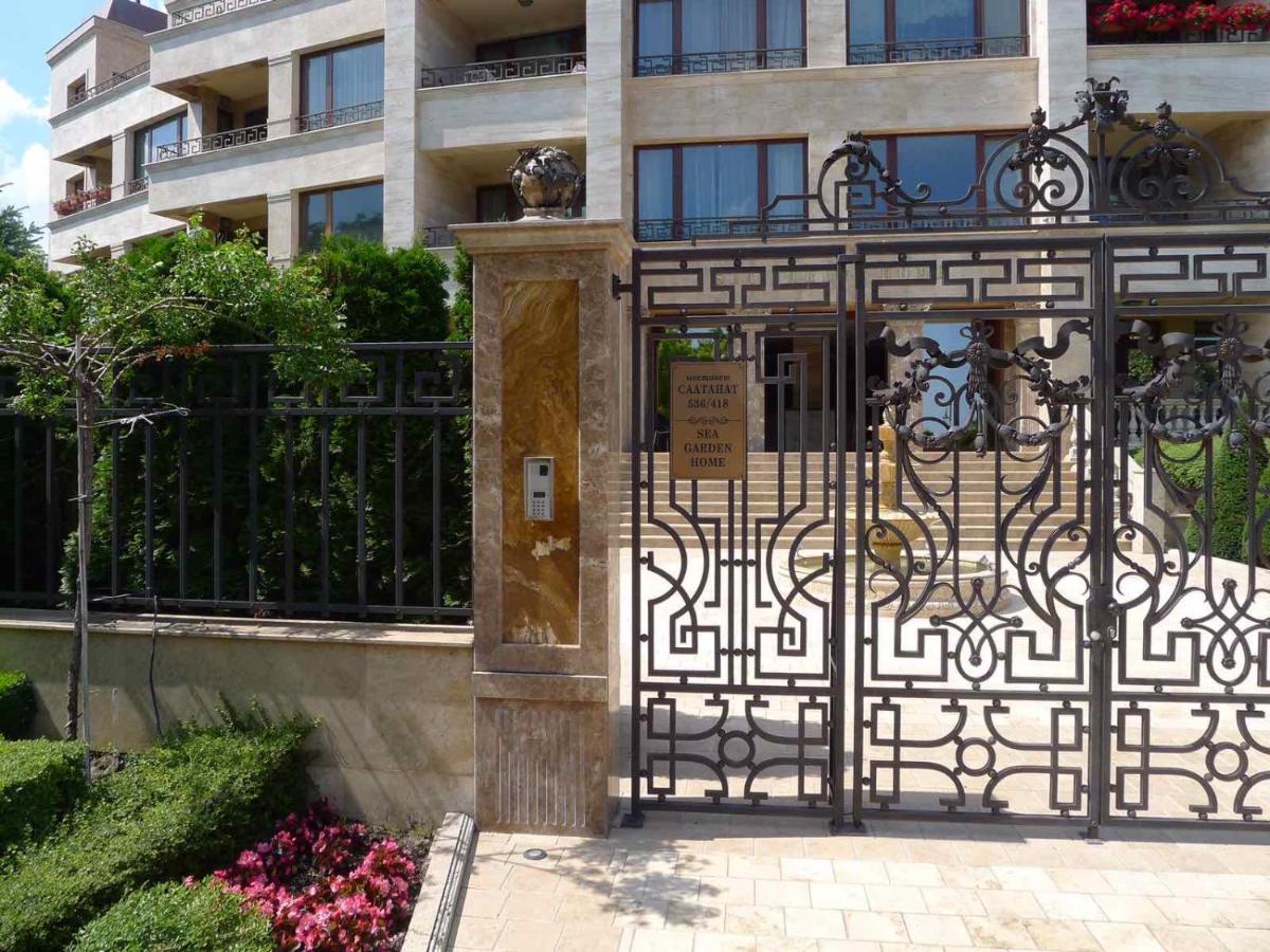 וארנה Sea Garden Apartment מראה חיצוני תמונה